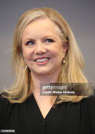 2,510 Susan Blond Photos & High Res Pictures