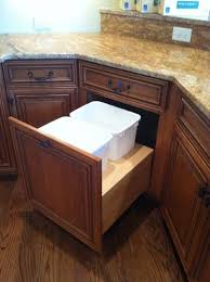 Kitchen Cabinetry Find Kitchen Cabinets Online Kitchen Cabinets Online Kitchen Cabinets Traditional Kitchen Cabinets