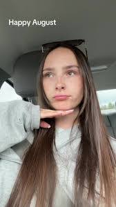 Christy Hulsey's Instagram, Twitter & Facebook