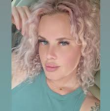 Looking for reliable cleaning ladies in San Antonio, TX?