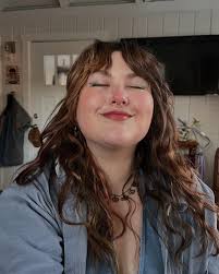 here's a weekly report of what i've been wearing, and now here's a weekly  r.e.p.o.r.t.: reading: i am, as always, reading a million books at once but  my favorite of the bunch