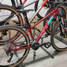 REACTION BIKES SEVILLA - Tienda y Taller de Bicicletas y patinetes eléctricos en Sevilla