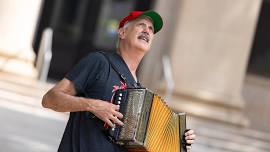 Holiday Music Series: Chris Sayre