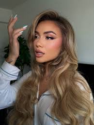 Glam ✨… merri tonat soon 🤭