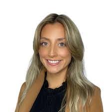 Carol Curcio's Instagram, Twitter & Facebook