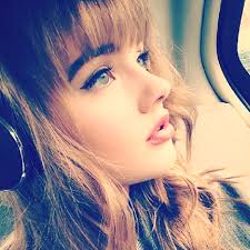 Olivia Bey's Instagram, Twitter & Facebook