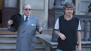 Ramos has played leading roles in major telenovela productions for more than four decades. Tony Ramos Fica Irreconhecivel Na Pele De Getulio Vargas Ele Ficou 30 Quilos Mais Gordo Veja Fotos Telinha Extra Online