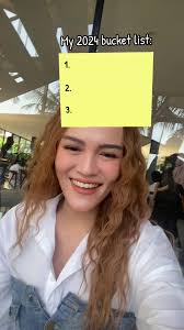 Walaupun katanya kecewa sedikit karena nggak jadi dapat pasangan, tapi  Jamila tetap “amin”-kan bucketlist yang baik-baik! Hihihi 😍 Akhiri tahun  2023 & awali tahun 2024-mu bersama Jamila di ...