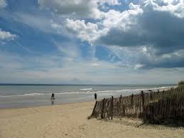 Wonderful 3 bedroom apartment with garden (available from: Greatstone Beach Kent Uk Beach Guide