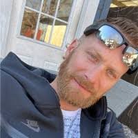 Peter Tocci's Instagram, Twitter & Facebook