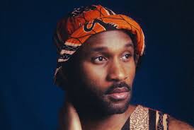 Premiere: Azu Yeché's Heart Aches in "Leave Me Now," a Ballad of Raw Soul &  Unrequited Love