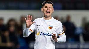 Синан гюмюш, родившийся в германии, начинал свою карьеру футболиста в немецком клубе «штутгарт», выступая за его резервную команду в третьей лиге. Cristian Sapunaru Spielerprofil 21 22 Transfermarkt