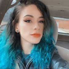 Caitlin Stanley (ziggystardust23)