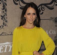 Entdecke rezepte, einrichtungsideen, stilinterpretationen und andere ideen zum ausprobieren. Mit Ihrem Co Star Brian Hallisay Jennifer Love Hewitt Erwartet Ihr Erstes Kind Welt