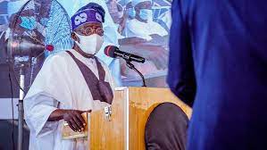 The actress who got famous for her role as madam tinubu in 'efunroye tinubu' written by professor madam tinubu. Odrcd9edlckf7m