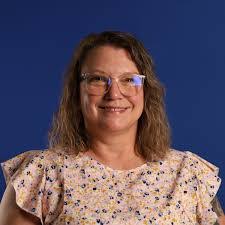 Sharon Erwin's Instagram, Twitter & Facebook