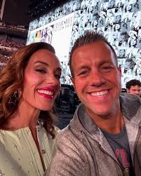 I told the #beckerboys that @taylorswift and I are now best friends after  night 2 of the #erastour in #indy 👯‍♀️ They didn't believe me until I  showed them this video 🫰😉