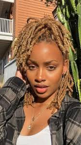 Daria Reed Stingley (dariareedstingl)