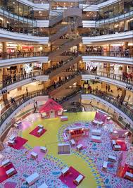 2 ice lemonades and combo hot dog. One Utama A Look Inside One Of Malaysia S Largest Shopping Malls