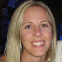 Lori Schlueter's Instagram, Twitter & Facebook