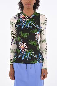 Verleihen sie mit kenzo ihrem zuhause den feinschliff. Kenzo Floral Printed Slim Fit T Shirt Women Glamood Outlet