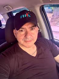 El diputado Ronald Panchame en sus redes sociales: 👇🏽￼ Conocen La calle  atras del Cementerio en Siguatepeque? Miren que bonita quedó, quiero dar el  agradecimiento al Ministro Warren Ochoa Orellana por escuchar