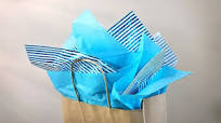 How To Put Tissue In A Gift Bag - Gift Wrapping Tutorial - Easy Quick Gift  Wrapping