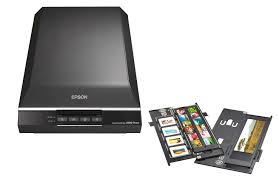 Epson perfection v19 color photo scanner. Epson Perfection V600 Home Photo Document Scanner B11b198033 Buy Online At Best Price In Uae Amazon Ae