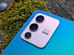 Vivo V23 5G im Test: Einzigartiges ...