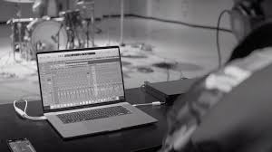Shutterfly is one of the better known digital photo book service options. Apple Introduces 16 Inch Macbook Pro The World S Best Pro Notebook Apple Ae