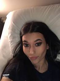 女性用ポロシャツ購入のベストタイミングとは？