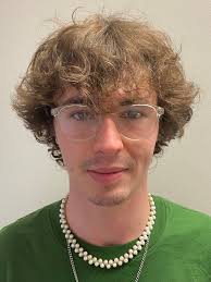 Bryant Hardin's Instagram, Twitter & Facebook