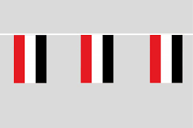 Es war ein rotes banner mit dem bild eines säbels und fünf weißen sternen. Dr Reichsflagge Jemen Flaggenkette 6 Meter 8 Flaggen 30x40 Cm Diverse Flaggenketten Flaggenarten Fahnen Info
