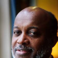 Amazon.com: Earl Smith: books, biography, latest update