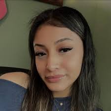 Do visitors need a pass for Fort Leonard Wood graduation?