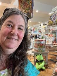 Paula Hickman's Instagram, Twitter & Facebook