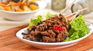 Masukkan kentang dan cabai hijau, masak hingga bumbu meresap dan kuah mengental. 5 Resep Serba Usus Ayam Yang Tidak Amis Lifestyle Fimela Com