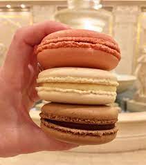 Jumbo Macarons From Bouchon Bakery At The Venetian Bouchonbakery Macarons Vegas Lasvegas Venetian Thevenetia Las Vegas Eats Las Vegas Boulevard Las Vegas