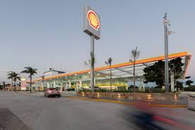 Pon Arquitectos Fits Modular Service Station With Solar Panels And Plant Life In 2020 Service Station Plant Life Solar