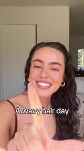 Kiana David's Instagram, Twitter & Facebook