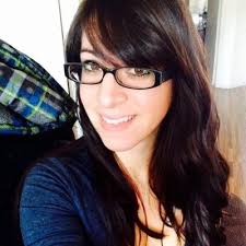 Laura larocque (@LarocqueLaura)