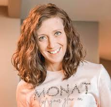 Does anyone else have curly hair?