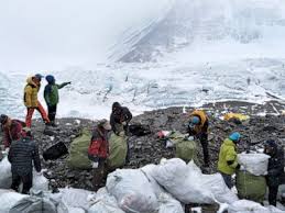 It is a journey grounded in christian faith (the name summit 413 is based on the. Mount Everest Tackles 60 000 Pound Trash Problem With Campaign To Clean Up Waste Abc News