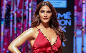 Vaani kapoor has worked with some of the big names in a short span. Vaani Kapoor Lifestyle Wiki Net Worth Income Salary House Cars Favorites Affairs Awards Family Facts Biography Topplanetinfo Com Entertainment Technology Health Business More