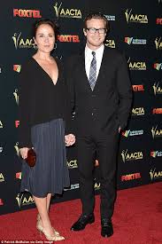 Stella breeze baker is a talented and gorgeous american actress. Actor Simon Baker 48 Rugs Up While Hanging Out With Daughter Stella 24 In New York City Daily Mail Online