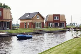 Genießen sie ihren urlaub an den schönsten orten in friesland. Bungalow Park In Friesland Tusken De Marren