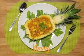 Nasi goreng nanas adalah alternatif menu sarapan pagi. Video Resep Nasi Goreng Nanas Ala Yummy
