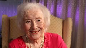 VE Day: Dame Vera Lynn says 'hope remains' in message