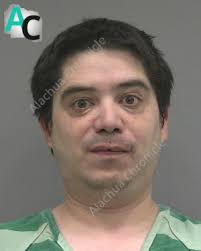 Hawthorne man arrested for threatening to shoot driver after car crash