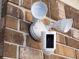 Ring Floodlight Cam Vs Smart Floodlight Which Should You Buy Android Central